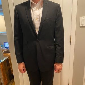 Ben Sherman black suit - 40S